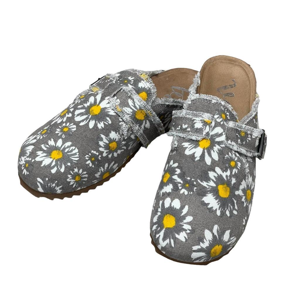 NEW GYPSY JAZZ women's picnic slide clogs in grey